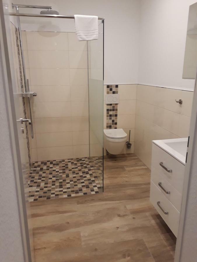 Ferienwohnung Ela Wilhelmshaven Exteriör bild